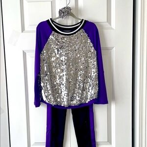 Girls Weissman Hip Hop Costume.